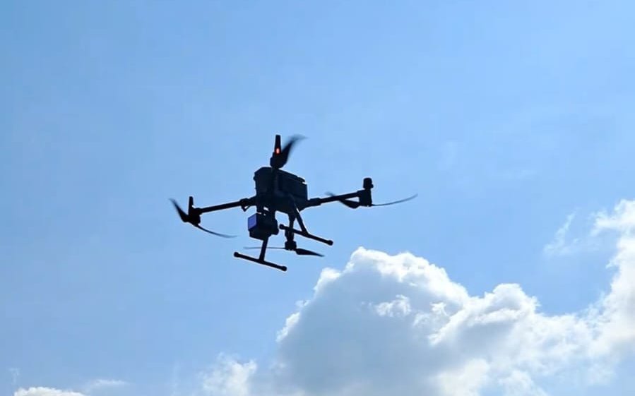 DJI Matrice 350 RTK em operação de aerolevantamento em campo